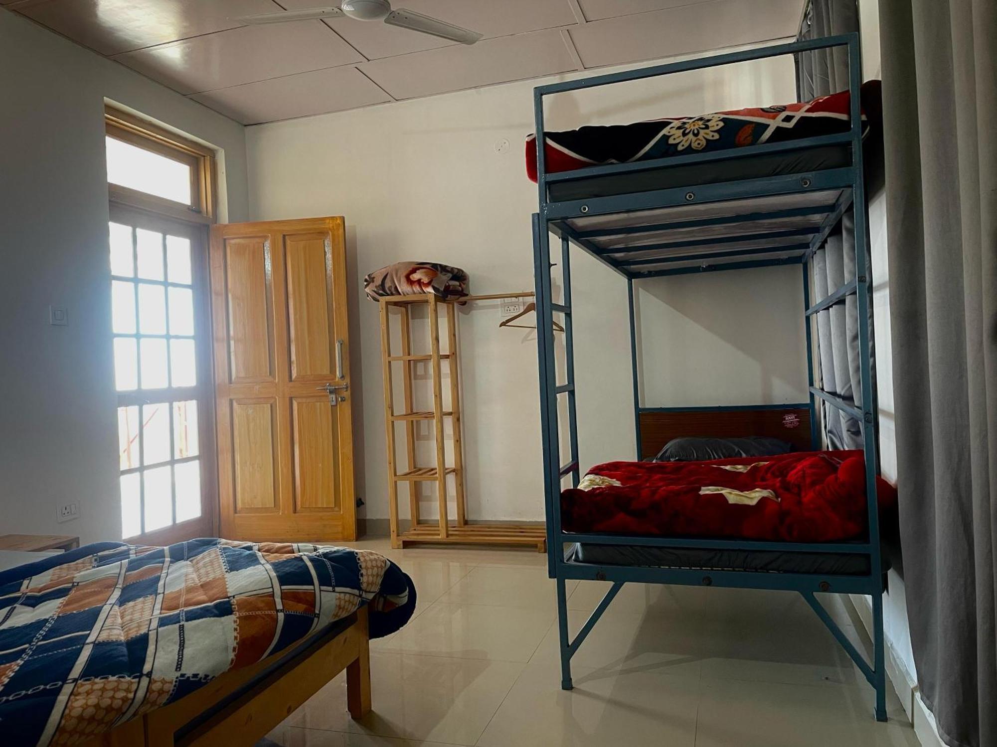 Bir Nest Hostel Extérieur photo