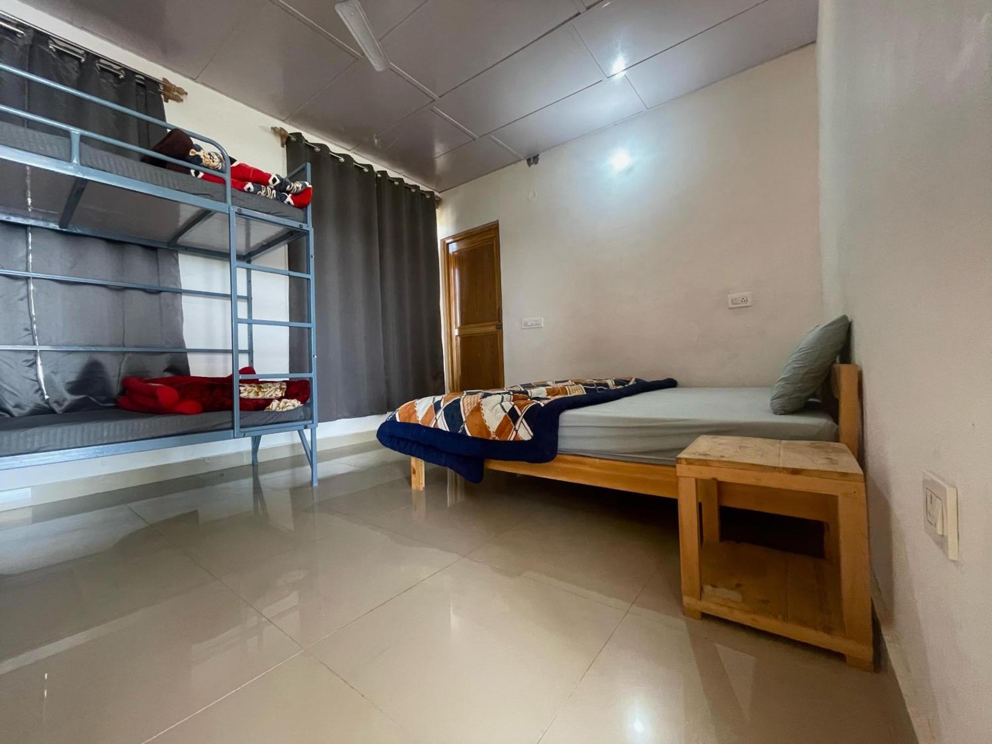 Bir Nest Hostel Extérieur photo